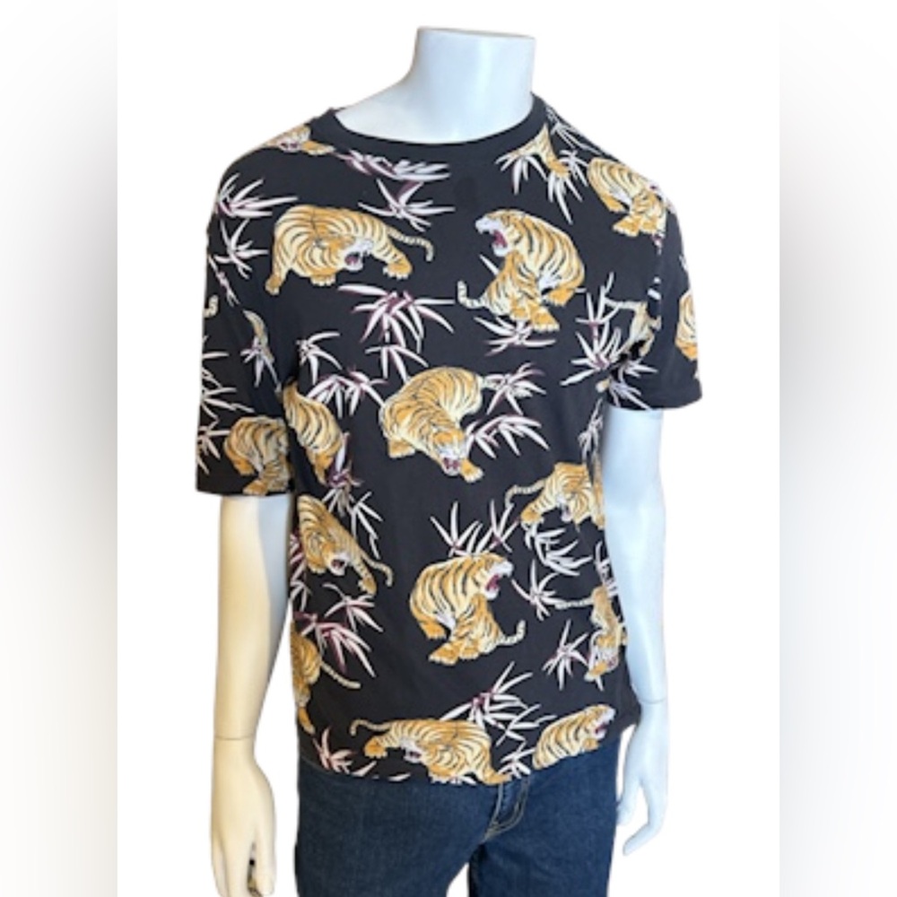 Hundred Tiger men’s med
